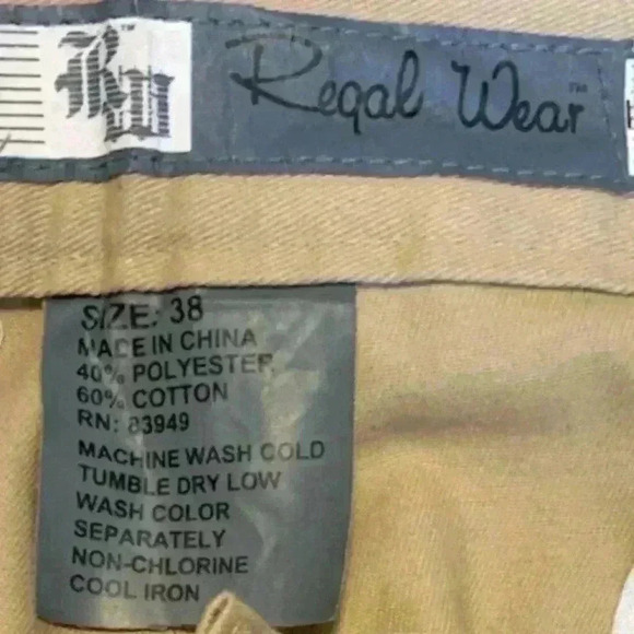 Regal Wear Khaki Tan Cargo Shorts Flat Front Side Pockets Size 38 - Picture 6 of 6